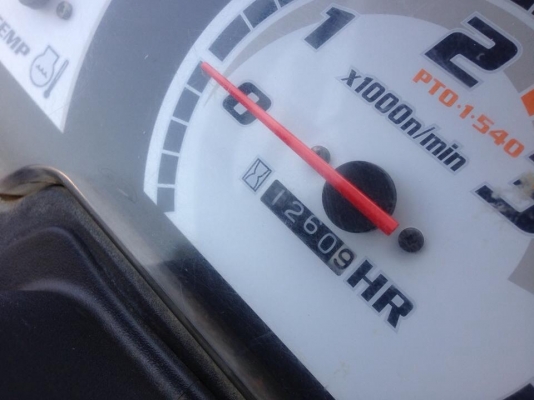 คูโบต้า B2420 4 WD ใบมีด รถไร่สวยๆสภาพดีตามรูป ขายถูกๆครับ