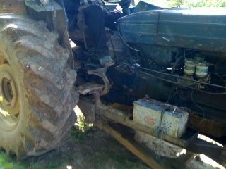 FORD 6600 เสื้อเรีบ ไอดีกลม ปั้มเหลี่ยม หาง3 ใบดันเล่มทะเบียนพร้อมชุดโอน