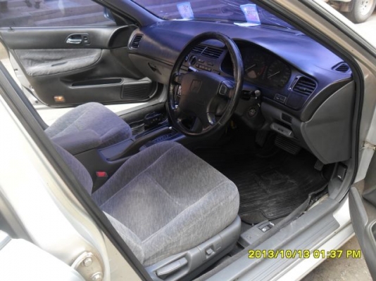 ขายHonda Accordปี97ไฟท้าย2ก้อนเครื่องVtecออโต้เบาะไฟฟ้าABS/AIRBAGแม็ก17ตัวถังบางเดิมรถขับดีครับขายถูกๆครับ