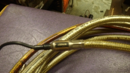 เม้าท์หนีบฝากระโปรงพร้อมสายนำสัญญาณ เม้าท์หนีบฝากระโปรงพร้อมสายนำสัญญาณ