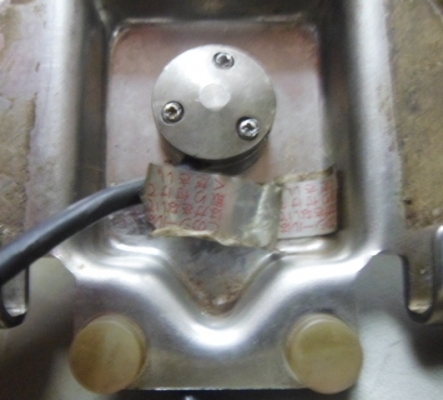 เม้าท์หนีบฝากระโปรงพร้อมสายนำสัญญาณ เม้าท์หนีบฝากระโปรงพร้อมสายนำสัญญาณ