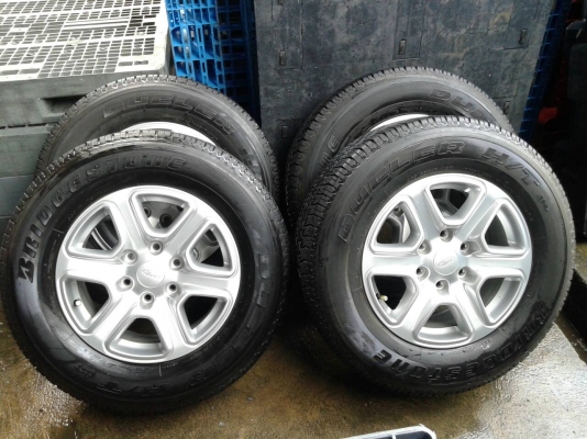 แม็กฟอร์ดใหม่ พร้อมยางขอบ 17  265 65 ปี 12