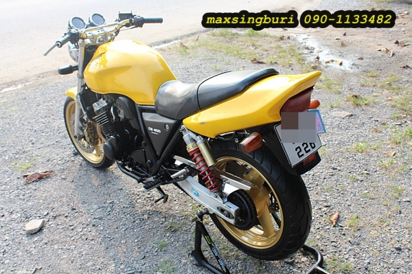 แม็กสิงห์บุรี//CB400 ปี98 เวอชั่น S คาร์บูไฟฟ้า ปลั๊กแดง ปั้มเบรมโบ้ พร้อมทะเบียน ถูกๆ 79000