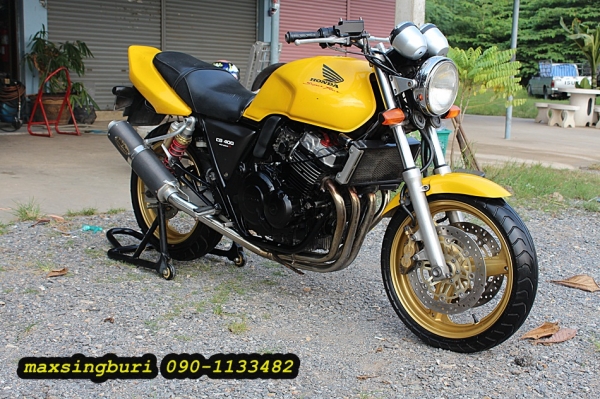 แม็กสิงห์บุรี//CB400 ปี98 เวอชั่น S คาร์บูไฟฟ้า ปลั๊กแดง ปั้มเบรมโบ้ พร้อมทะเบียน ถูกๆ 79000