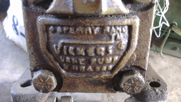 Sell> ปั้มไฮดรอลิคมือสอง ปั้มเวน Vickers Japan ราคาถูก กำแพงแสน นครปฐมครับ