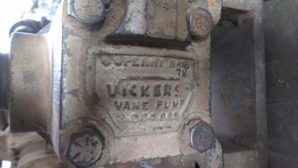 Sell> ปั้มไฮดรอลิคมือสอง ปั้มเวน Vickers Japan ราคาถูก กำแพงแสน นครปฐมครับ