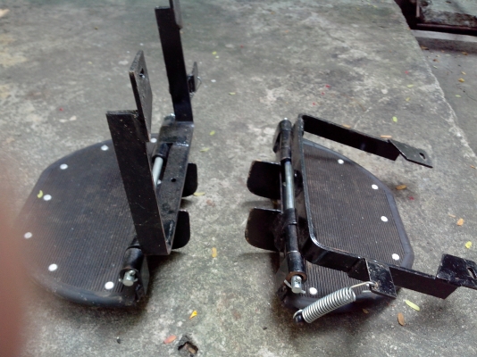 ที่เหยียบขึ้นรถพับได้ ที่เหยียบขึ้นรถพับได้