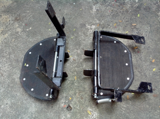 ที่เหยียบขึ้นรถพับได้