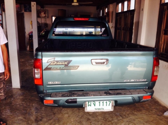 ขายด่วน อีซูซุ d-max turboตัวท็อปในรุ่น ปี 2546 รถบ้านของแท้ครับ วิ่งสองแสนกว่าโล ราคาต่อรองได้ครับ