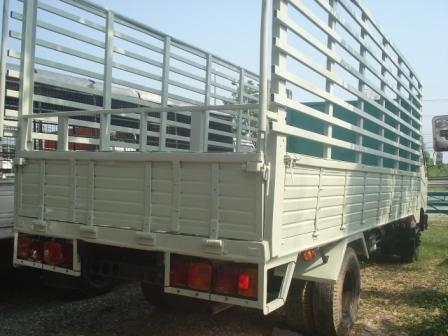 ขาย 6 ล้อ HINO FC กระบะคาร์โก้ ยาว 5.50 เมตร เครื่อง 120 แรงม้า ขาย 6 ล้อ HINO FC กระบะคาร์โก้ ยาว 5.50 เมตร เครื่อง 120 แรงม้า