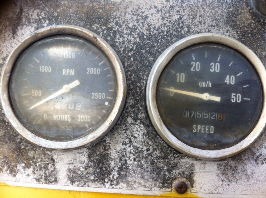 ขายด่วนรถบดล้อยาง9ล้อSAKAI TS150 ตรวจเช็คพร้อมใช้ เล่มทะเบียน