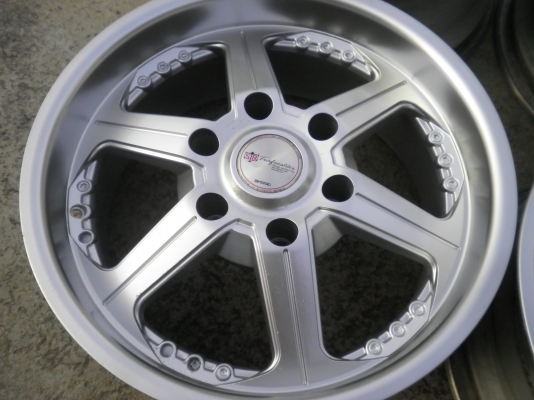 แม็ก17ถูกๆๆ6-139.7