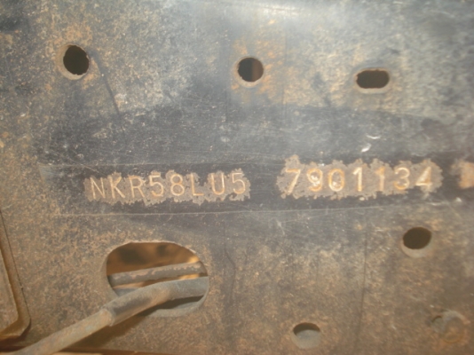 ขายด่วน ISUZU NKR 110 แรงม้า รถห้างแท้ครับ ขายด่วน ISUZU NKR 110 แรงม้า รถห้างแท้ครับ