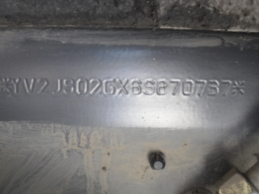 ขายรถบรรทุกพ่วงไม่ดั้ม VOLVO 440 EURO3 แรงปี 50 รุ่น FM 1384R46440AJS เครื่องดีคัสซีสวยห้นาเดิมไม่เคยชนกะบะเกษตรทะเบืยนเต็ม