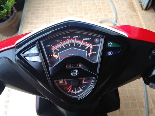 MIO125iMXรถ3เดือนวิ่ง714โลประกันศูนย์พร้อมกุญแจแท้2ดอก