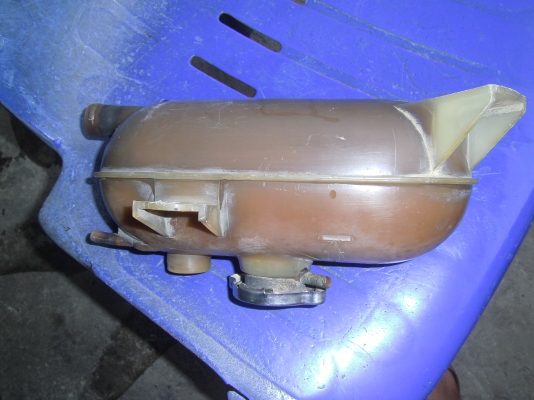 ขายหม้อพักน้ำ BMW E12