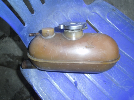 ขายหม้อพักน้ำ BMW E12