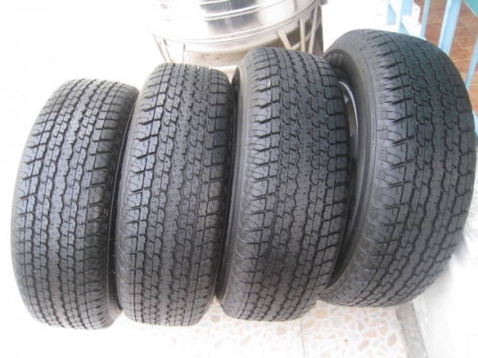 ขายล้อแม็กป้ายแดง new dmax 17" ยางปี13 (081-3747940)