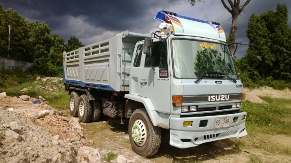 10ล้อดั้มFVZ32MZP R-3001403 เครื่ิอง 6HE1 195แรง สวยเต็ม.... 10ล้อดั้มFVZ32MZP R-3001403 เครื่ิอง 6HE1 195แรง สวยเต็ม....