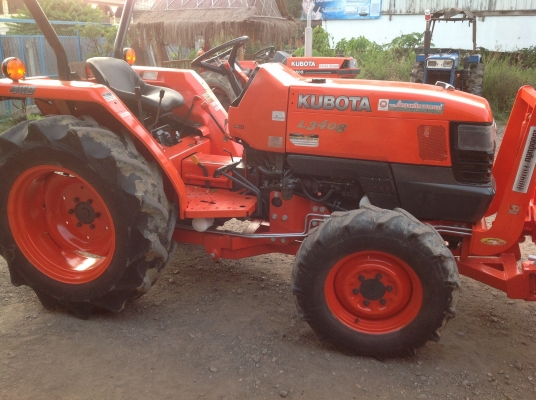 ปัญญาแทรคเตอร์มาแล้ว...จัดมาให้ครับ คูโบต้า L3408 พร้อมใบมีดตราช้าง เล่มทะเบียนพร้อม จัดส่ง อ.วังจันทร์ จ.ระยอง