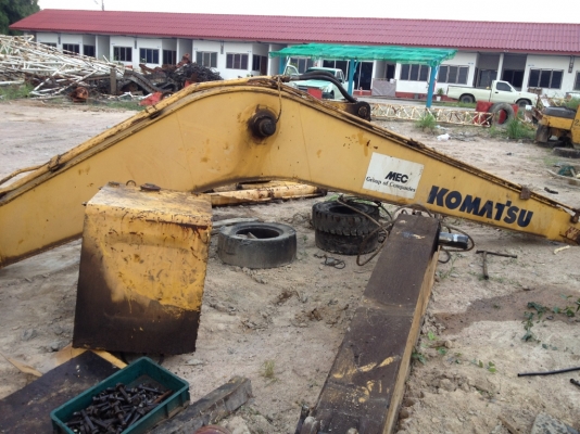 ขายด่วน บูม อาม komatsu200-6สภาพสวย ไม่มีปะครับ ขายยกชุดครับ ขายด่วน บูม อาม komatsu200-6สภาพสวย ไม่มีปะครับ ขายยกชุดครับ