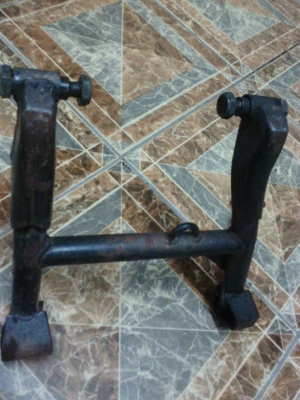 ขาตั้งคู่ SR 400 ส่งของให้แล้วนะครับ^^