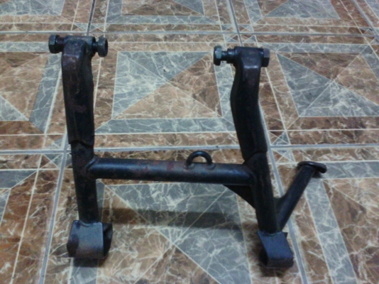 ขาตั้งคู่ SR 400 ส่งของให้แล้วนะครับ^^