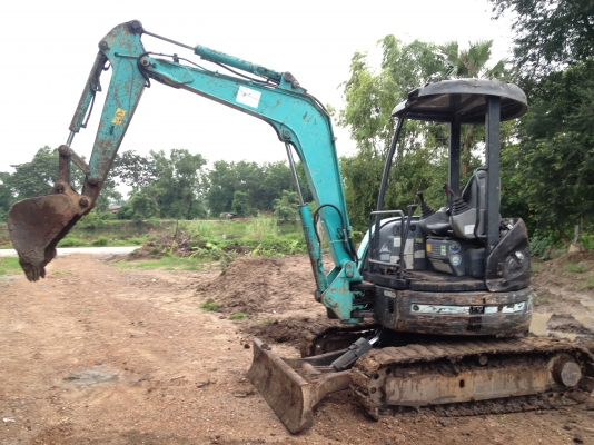 kobelco- SK 30 sr เก่านอก  คันนี่ทํางานดี เร็ว ไวประหยัดนํ้ามัน ครับ