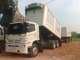 ขายรถ 22 ล้อพ่วงแม่-ลูกดัมพ์ HINO MEGA 344 ปี 2553 ลูกพ่วง 3 คานแท้ดัมพ์กระบะเหล็กสามมิตรรุ่นใหม่คอกเกษตร รถวิ่งได้ 200000 กว่ากิโลเมตร ยางใหม่ทุกเส้น ราคา 3400000 รถสภาพสวยมากๆ