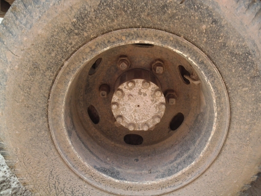 ISUZU NPR57G 115 แรง 4BD1 F หลัง เพาเวอร์ และTLD74 ราคา 78000 และรถส้วมNKR88ห้างแท้เกียร์สั้นยกหัวได้ราคา258000