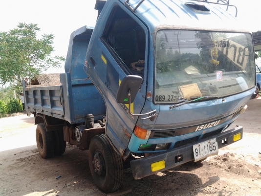 ISUZU NPR57G 115 แรง 4BD1 F หลัง เพาเวอร์ และTLD74 ราคา 78000 และรถส้วมNKR88ห้างแท้เกียร์สั้นยกหัวได้ราคา258000