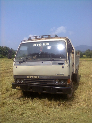 ขายหกล้อดั้ม มิซซู 5 คิว 130  HP