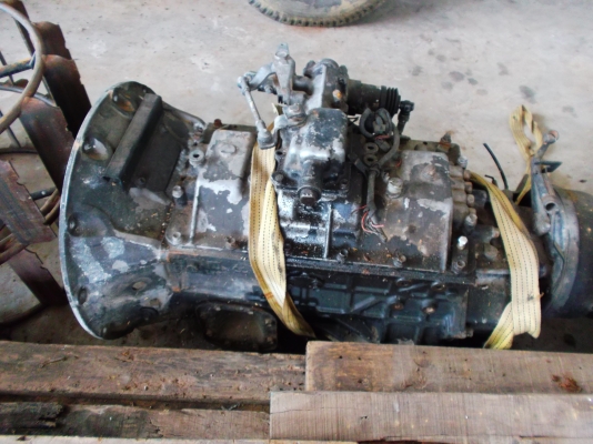 ขายด่วนเกียร์รถสิบล้อISUZUเดก้า270สภาพดีพร้อมใช้งาน ขายด่วนเกียร์รถสิบล้อISUZUเดก้า270สภาพดีพร้อมใช้งาน