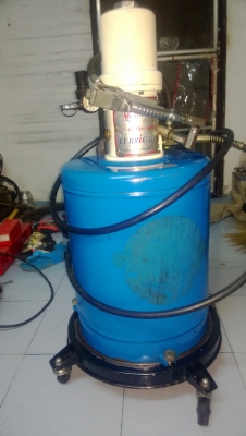 ขายถังอัดจาระบี ลม 20LHOBAYASHIรุ่น MG-55ขนาด 20 ลิตร ขายถังอัดจาระบี ลม 20LHOBAYASHIรุ่น MG-55ขนาด 20 ลิตร