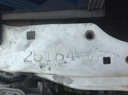 TOYOTA HILUX TIGER SINGLE GL 2.5 MT ปี 44 รถสวยจัดพร้อมใช้งาน เครื่องแน่นแรงดีแห้งดีสุดๆครับ ภายในเก๋งสะอาดสวย คอนโซลภายในครบพร้อม แอร์เย็น CD พวงมาลัยธรรมดา กระบะปูพื้นยางลายเนอร์ครบแล้ว ช่วงล่างแน่นคัชซีสวยเดิมๆ ยางสภาพดี 70\% พร้อมใช้งาน เอกสารทะเบียนคร TOYOTA HILUX TIGER SINGLE GL 2.5 MT ปี 44 รถสวยจัดพร้อมใช้งาน เครื่องแน่นแรงดีแห้งดีสุดๆครับ ภายในเก๋งสะอาดสวย คอนโซลภายในครบพร้อม แอร์เย็น CD พวงมาลัยธรรมดา กระบะปูพื้นยางลายเนอร์ครบแล้ว ช่วงล่างแน่นคัชซีสวยเดิมๆ ยางสภาพดี 70\% พร้อมใช้งาน เอกสารทะเบียนคร