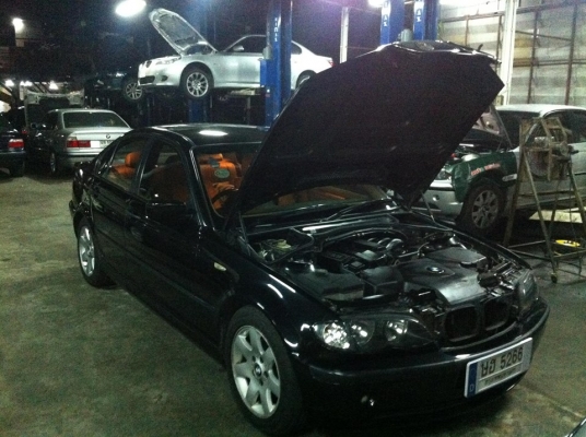 ขาย BMW E46 ปี2004 top 318i นะค่ะ
