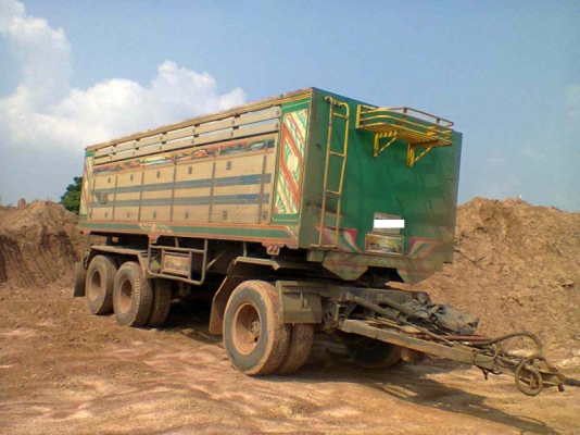 Hino Sumo 227 แท้และเดิมช่วงล่าง ZM10น็อต เครื่อง P11 ลูก 3 คานแท้ราคานี้เต็มสุดๆ