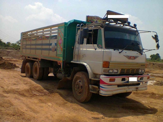 Hino Sumo 227 แท้และเดิมช่วงล่าง ZM10น็อต เครื่อง P11 ลูก 3 คานแท้ราคานี้เต็มสุดๆ