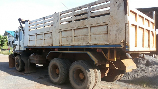 ***ขายแล้วครับขอบคุณ Truck2hand ขาย10ล้อ2พลาดั๊ม "ไอ้หลงสายฟ้า 195" MITSU FN527M-A เครื่อง6D16 195HP เครื่องเดิมๆ แรงดี ไม่หลวม เกียร์ 10สปีด ช่วงล่างแน่นคัสซีดีสวยไม่ผุไม่ดาม กระบะดั๊มเหล็กKAC สภาพดี พื้นดีข้างดีมีผุนิดหน่อย เบรคเล็ก สาแหรกตรง