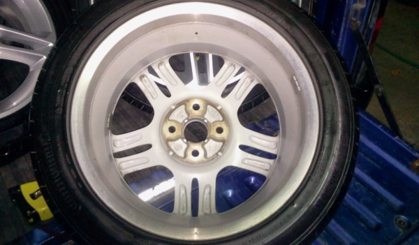 ล้อแม๊กขอบ16 4h100พร้อมยางมือสอง