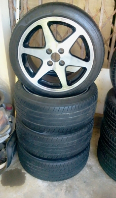 ล้อแม๊กขอบ16 4h100พร้อมยางมือสอง