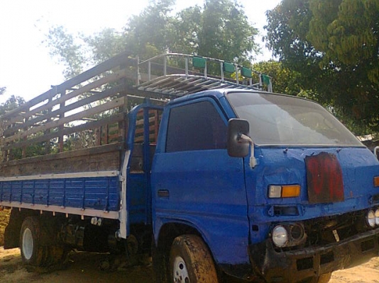 ขายรถหกล้ออีซูสุTL85