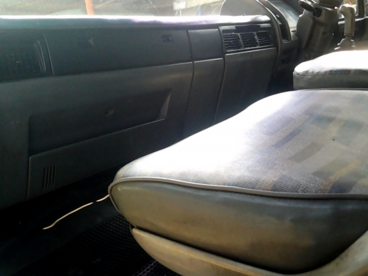 6 ล้อใหญ่ HINO  สิงห์ไฮเทค  FF3H 195 แรงม้า  *ยาว 7.20ม.*  รถสวยเดิม+สวยจริง  *รถห้างแท้*