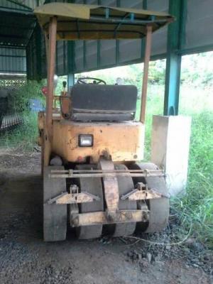 ขายรถบด,,,SAKAI  TG 41 สวย,พร้อมใช้งานสุดๆๆ,,,แท้ๆๆเดิมๆ สมบูรณ์ทุกจุด