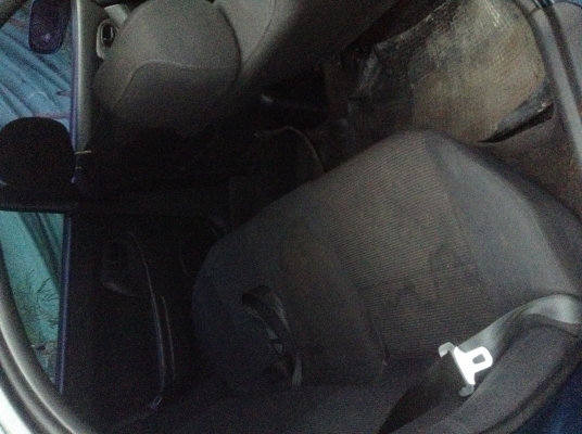 ขาย/อยากแลกมอไซคับ..มาสด้าแลสติสขับได้เครื่องดีช่วงล่างดีแอรเย็น..(ไม่มีทะเบียนคับ)..เอาแบตมาใส่ก็ขับได้ขับ-ยางแบนอยู่