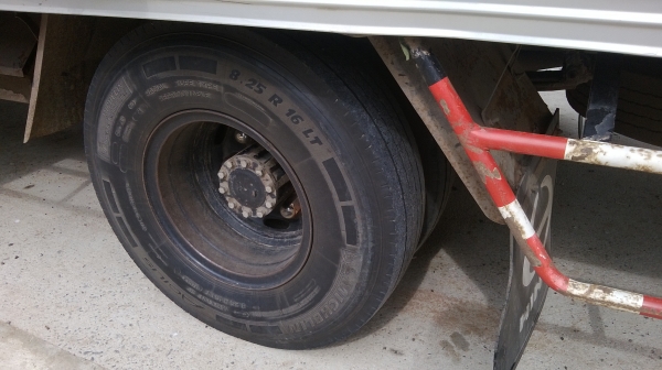 ขายถูกๆHINO FC4J เสมอทองปี2547 เครื่องJO5C เทอโบเครื่องดีมากๆไม่เคยแกะไม่มีซึม รถห้างแท้ๆ ยาว5.5เมตรคัสซีไม่มีสนิมไม่มีโกร่งแอร์เย็น ยางเลเดี้ยนใหม่ๆ6เส้น ขายถูกๆHINO FC4J เสมอทองปี2547 เครื่องJO5C เทอโบเครื่องดีมากๆไม่เคยแกะไม่มีซึม รถห้างแท้ๆ ยาว5.5เมตรคัสซีไม่มีสนิมไม่มีโกร่งแอร์เย็น ยางเลเดี้ยนใหม่ๆ6เส้น