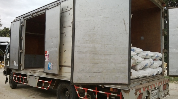 ขายถูกๆHINO FC4J เสมอทองปี2547 เครื่องJO5C เทอโบเครื่องดีมากๆไม่เคยแกะไม่มีซึม รถห้างแท้ๆ ยาว5.5เมตรคัสซีไม่มีสนิมไม่มีโกร่งแอร์เย็น ยางเลเดี้ยนใหม่ๆ6เส้น ขายถูกๆHINO FC4J เสมอทองปี2547 เครื่องJO5C เทอโบเครื่องดีมากๆไม่เคยแกะไม่มีซึม รถห้างแท้ๆ ยาว5.5เมตรคัสซีไม่มีสนิมไม่มีโกร่งแอร์เย็น ยางเลเดี้ยนใหม่ๆ6เส้น