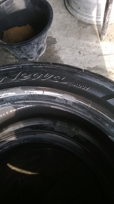 ยาง 235 45 17 yokohama เส้นละ600