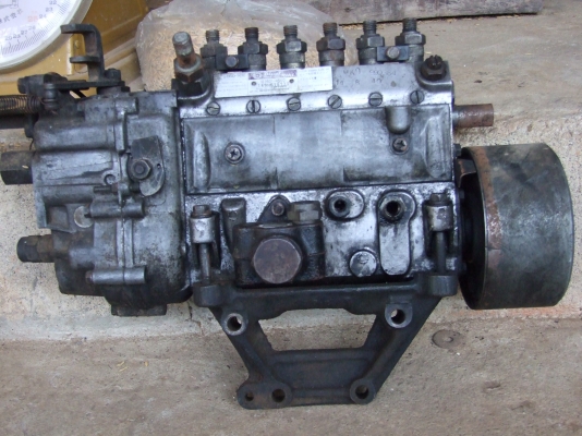 ปั๊ม อิซูสุ ดีเซล ตระกูลB (มั้ง?)