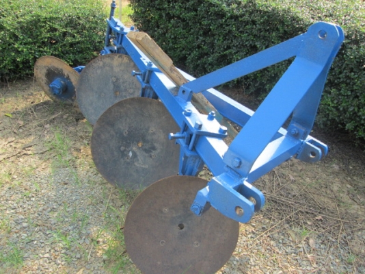 ผาน  3   ฟอร์ด  พร้อมใช้งานครับ